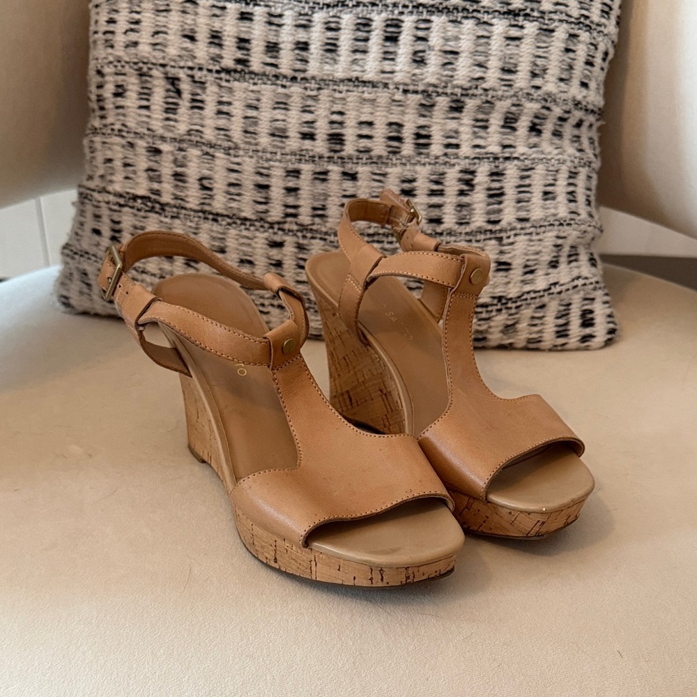 Franco Sarto Tan Leather Wedge Sandals